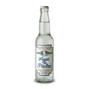 Agua de Piedra mineral water bottle