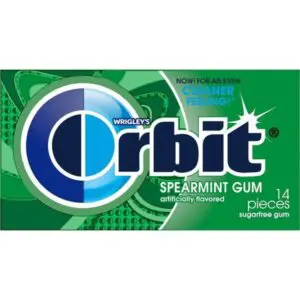 Spearmint gum with green design
